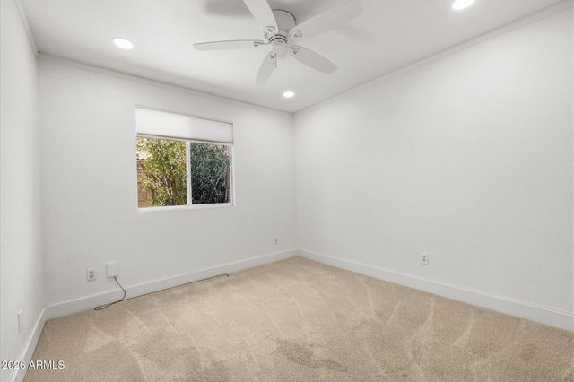5055 E HILTON Avenue, Mesa, AZ 85206
