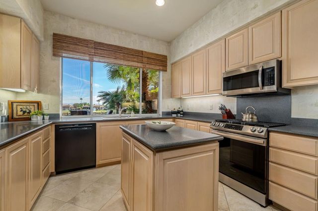 57660 Interlachen, La Quinta, CA 92253