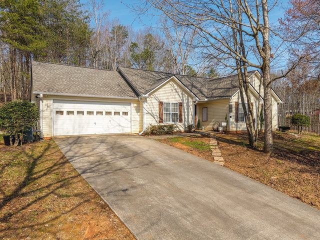 46 Orman Drive, Ellijay, GA 30540