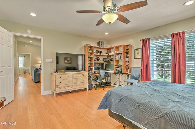135 Stephen Drive, Church Hill, TN 37642