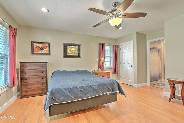 135 Stephen Drive, Church Hill, TN 37642