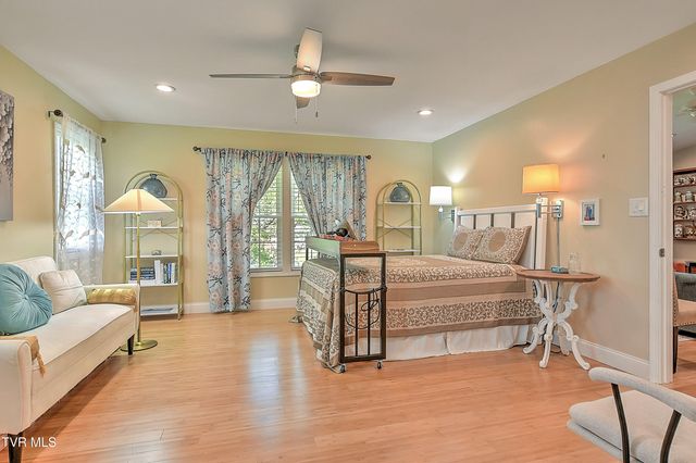 135 Stephen Drive, Church Hill, TN 37642