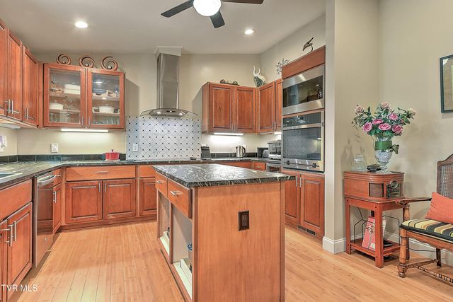 135 Stephen Drive, Church Hill, TN 37642