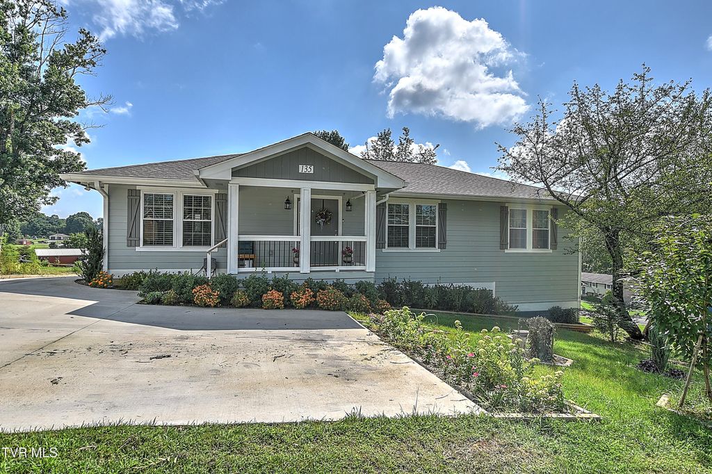 135 Stephen Drive, Church Hill, TN 37642