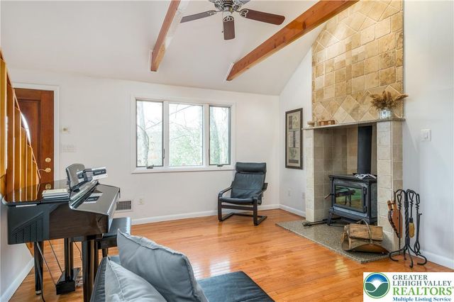 6159 Decker Road, Lehman Twp, PA 18324