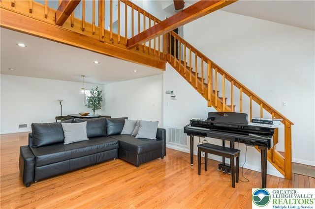 6159 Decker Road, Lehman Twp, PA 18324