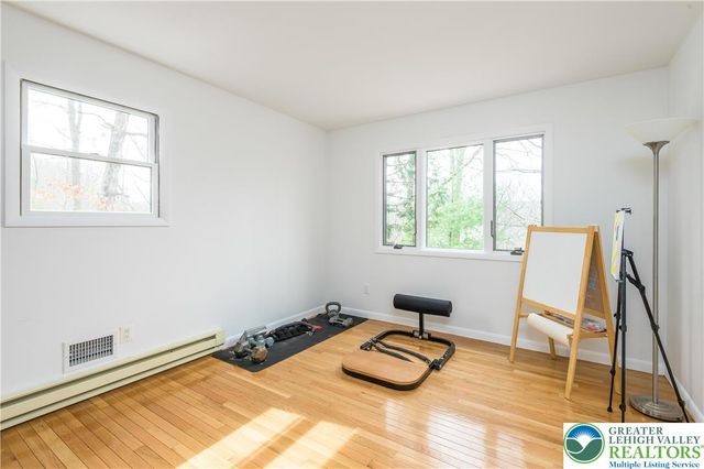 6159 Decker Road, Lehman Twp, PA 18324