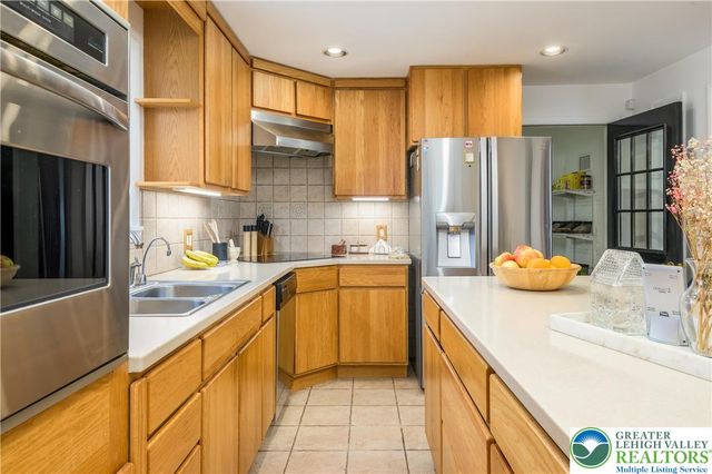 6159 Decker Road, Lehman Twp, PA 18324