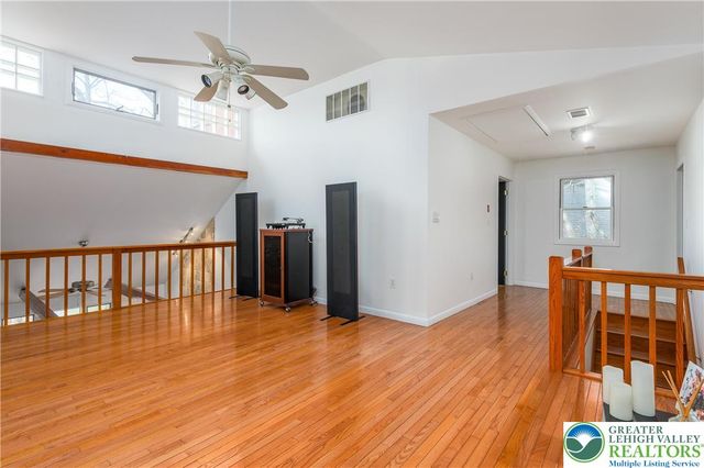 6159 Decker Road, Lehman Twp, PA 18324