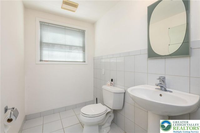 6159 Decker Road, Lehman Twp, PA 18324