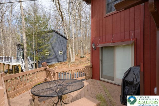 6159 Decker Road, Lehman Twp, PA 18324