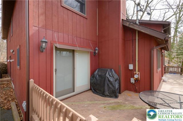 6159 Decker Road, Lehman Twp, PA 18324