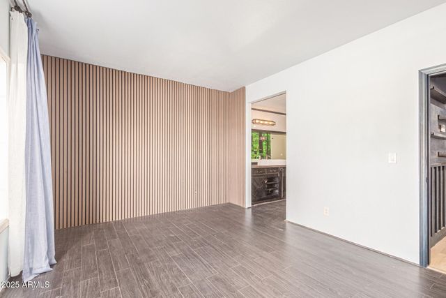 6153 N 28th Place, Phoenix, AZ 85016