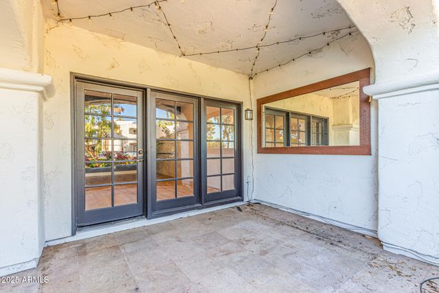 6153 N 28th Place, Phoenix, AZ 85016