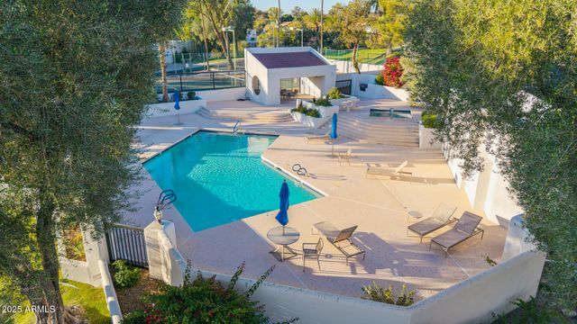 6153 N 28th Place, Phoenix, AZ 85016