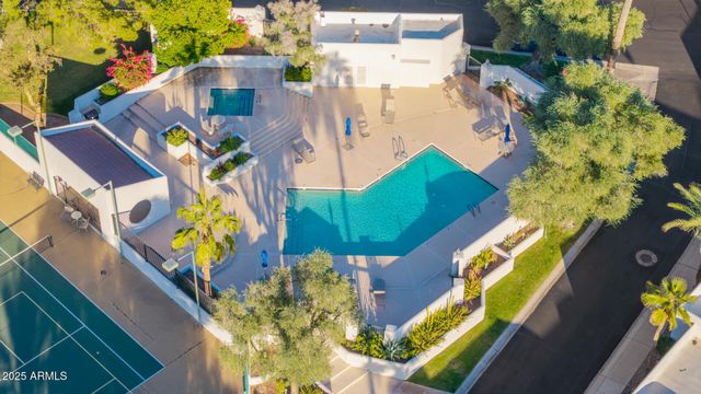 6153 N 28th Place, Phoenix, AZ 85016