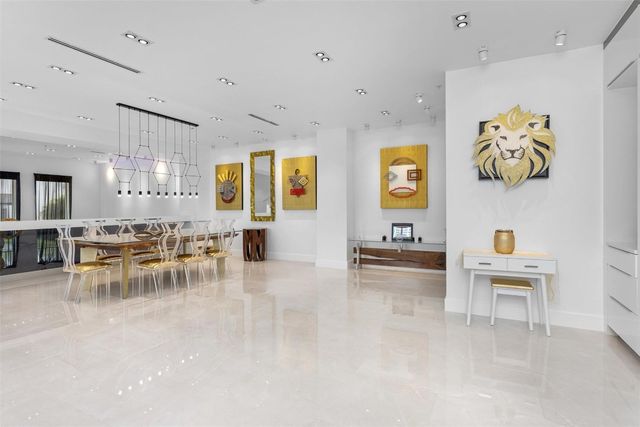 3021 Riomar Street, Fort Lauderdale, FL 33304