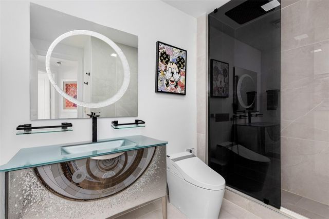 3021 Riomar Street, Fort Lauderdale, FL 33304