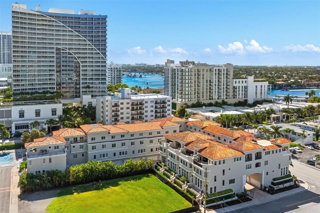 3021 Riomar Street, Fort Lauderdale, FL 33304