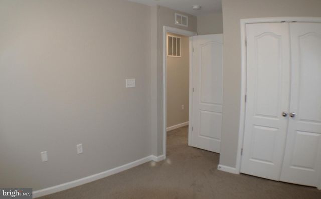 8 CECILY WAY, Ranson, WV 25438