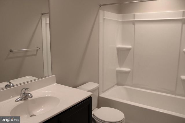 8 CECILY WAY, Ranson, WV 25438