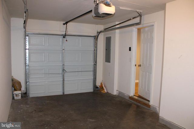 8 CECILY WAY, Ranson, WV 25438