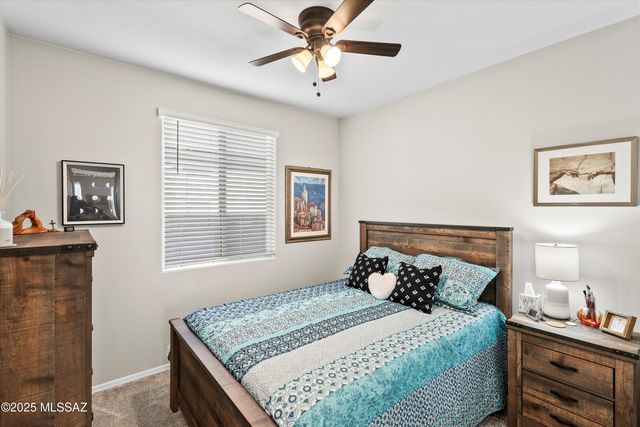 11825 E Becker Drive, Vail, AZ 85641