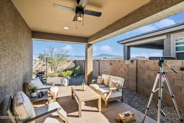 11825 E Becker Drive, Vail, AZ 85641