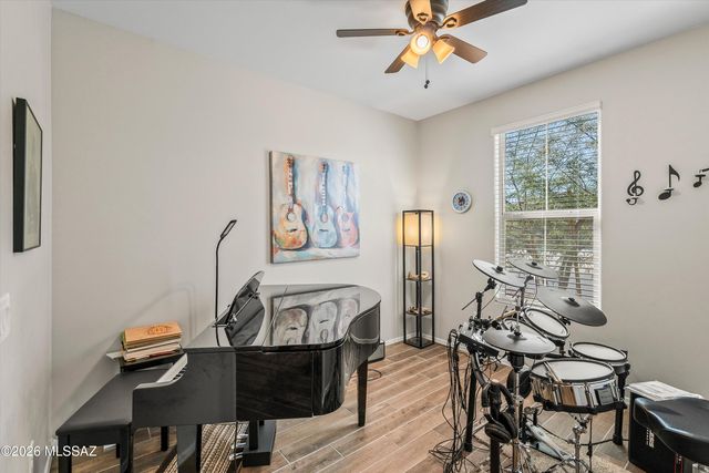 11825 E Becker Drive, Vail, AZ 85641