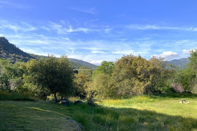 45218 Hammond Drive, Three Rivers, CA 93271