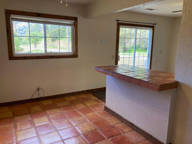 45218 Hammond Drive, Three Rivers, CA 93271