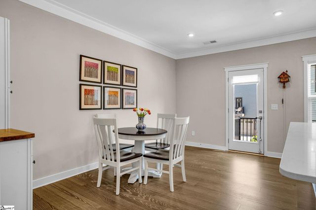 20 Rollins Avenue, Greenville, SC 29607