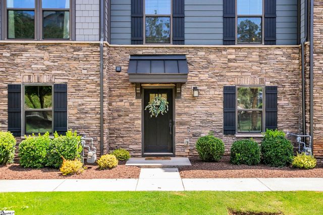 20 Rollins Avenue, Greenville, SC 29607