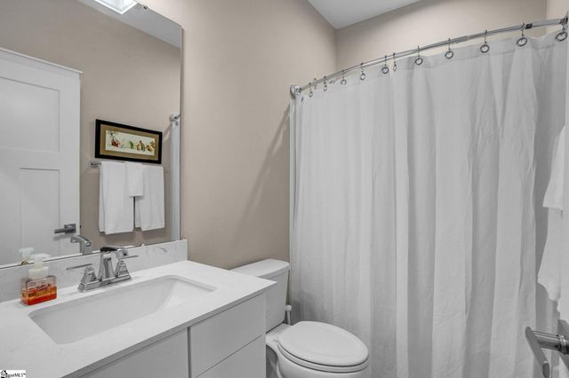 20 Rollins Avenue, Greenville, SC 29607