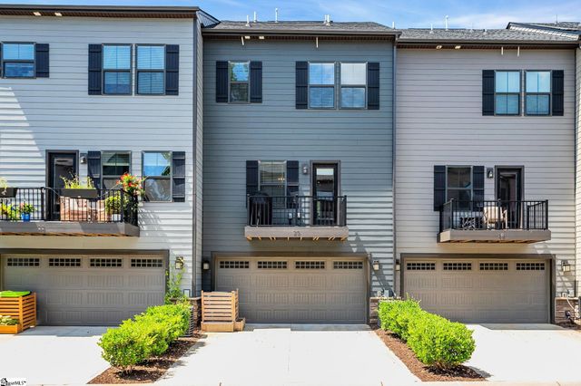 20 Rollins Avenue, Greenville, SC 29607