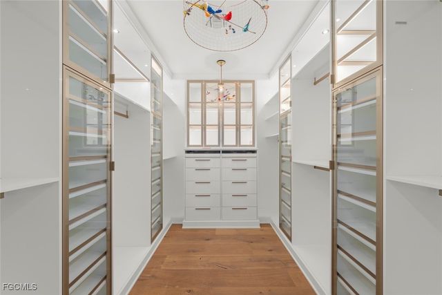 6401 Pine AVE, Sanibel, FL 33957