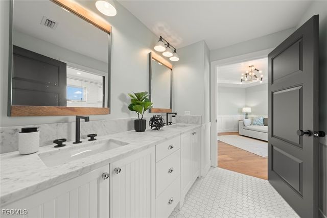 6401 Pine AVE, Sanibel, FL 33957