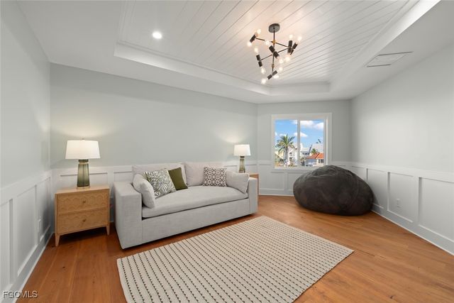 6401 Pine AVE, Sanibel, FL 33957