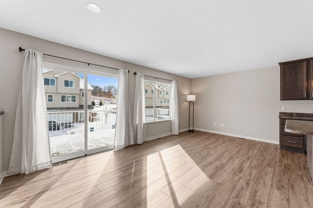 18610 Jonesboro Court 205, Lakeville, MN 55044