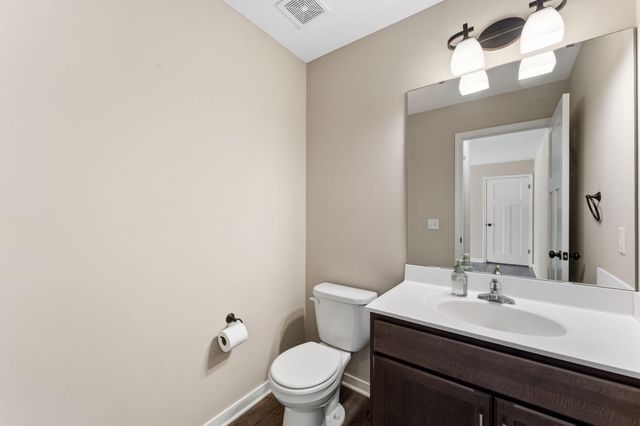 18610 Jonesboro Court 205, Lakeville, MN 55044