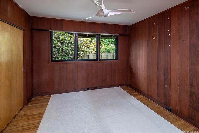 4103 Kahala Avenue, Honolulu, HI 96816