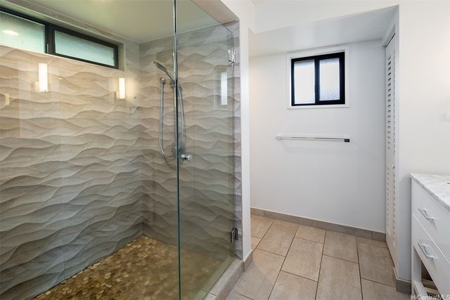 4103 Kahala Avenue, Honolulu, HI 96816