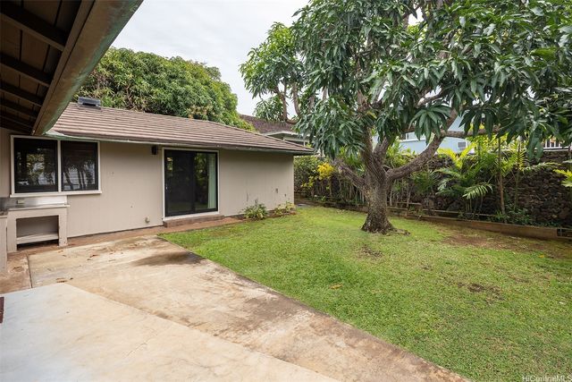 4103 Kahala Avenue, Honolulu, HI 96816