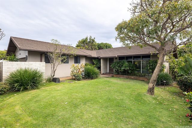 4103 Kahala Avenue, Honolulu, HI 96816