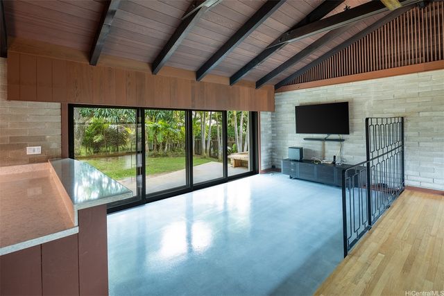 4103 Kahala Avenue, Honolulu, HI 96816