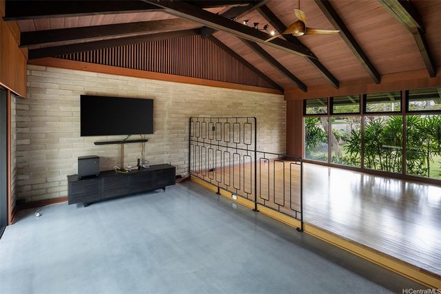 4103 Kahala Avenue, Honolulu, HI 96816