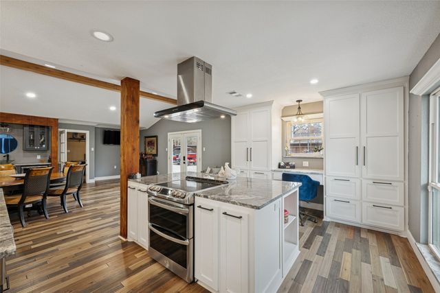 3419 Lakeridge Drive, Grapevine, TX 76051