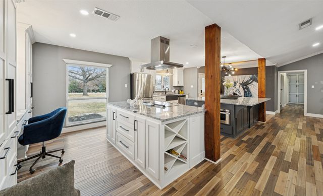 3419 Lakeridge Drive, Grapevine, TX 76051