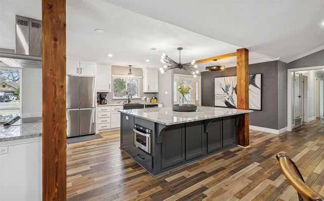 3419 Lakeridge Drive, Grapevine, TX 76051