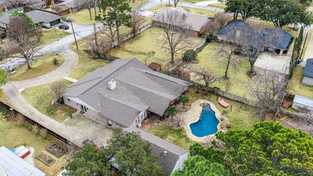 3419 Lakeridge Drive, Grapevine, TX 76051